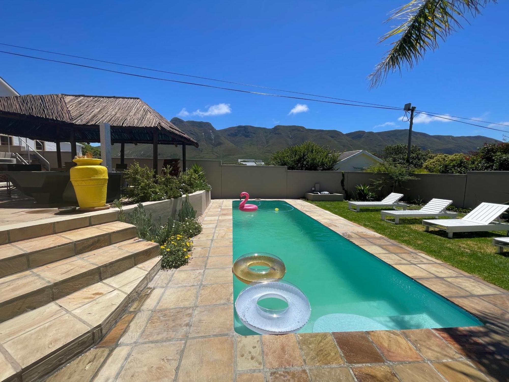 Bird'S View Guest Accommodation Hermanus Exterior photo